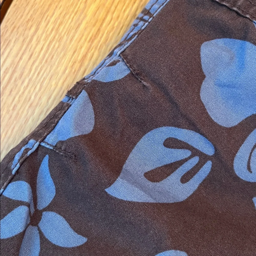 Gymboree Size 5 pull on cotton canvas Hawaiian floral brown blue shorts EUC